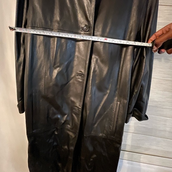 Italian Leather Trench Coat - Picture 6 of 11